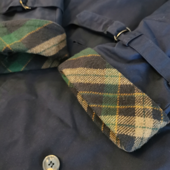 Vintage trench coat - Picture 5 of 8